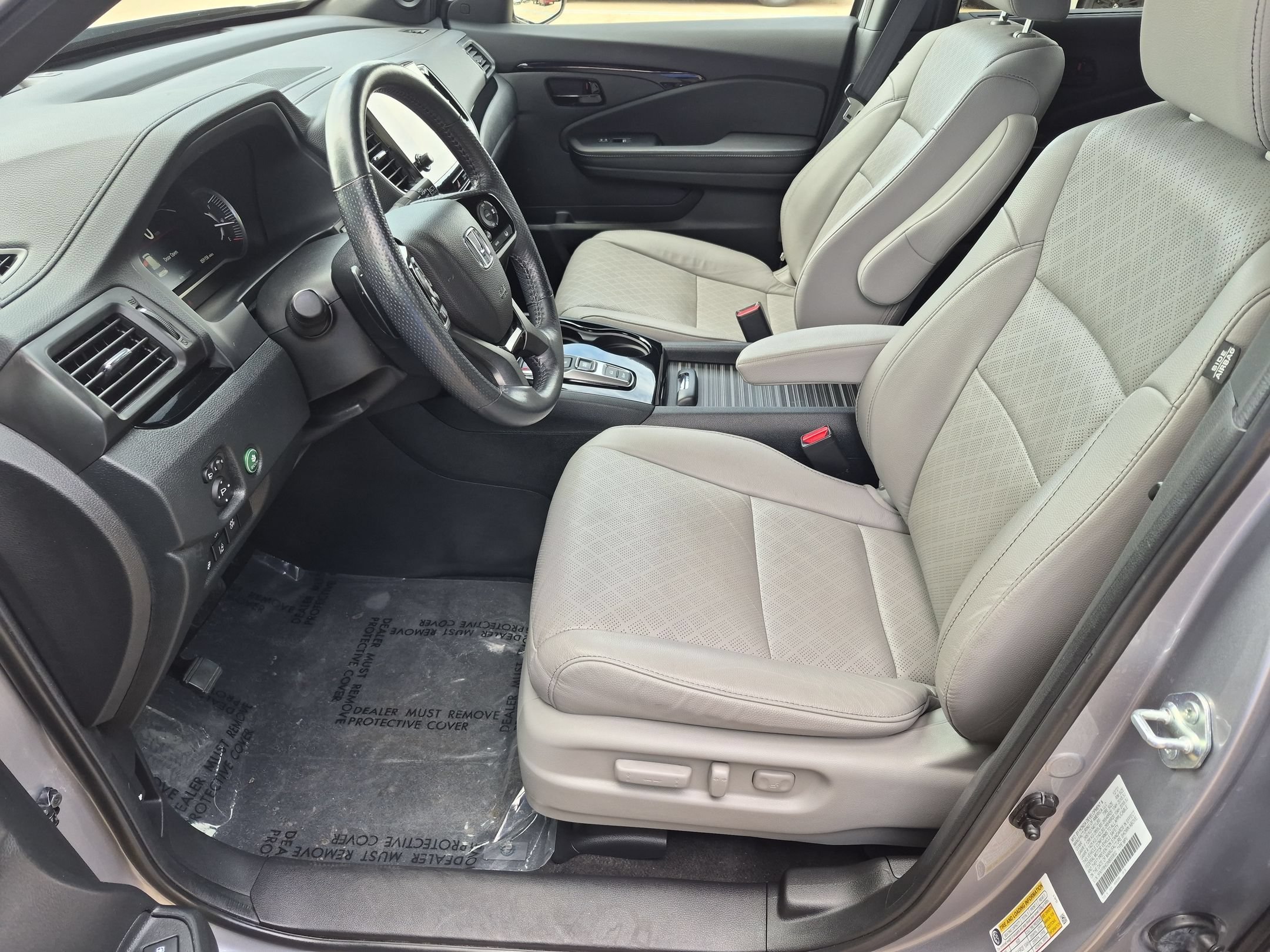 Used 2022 Honda Passport Elite image 11