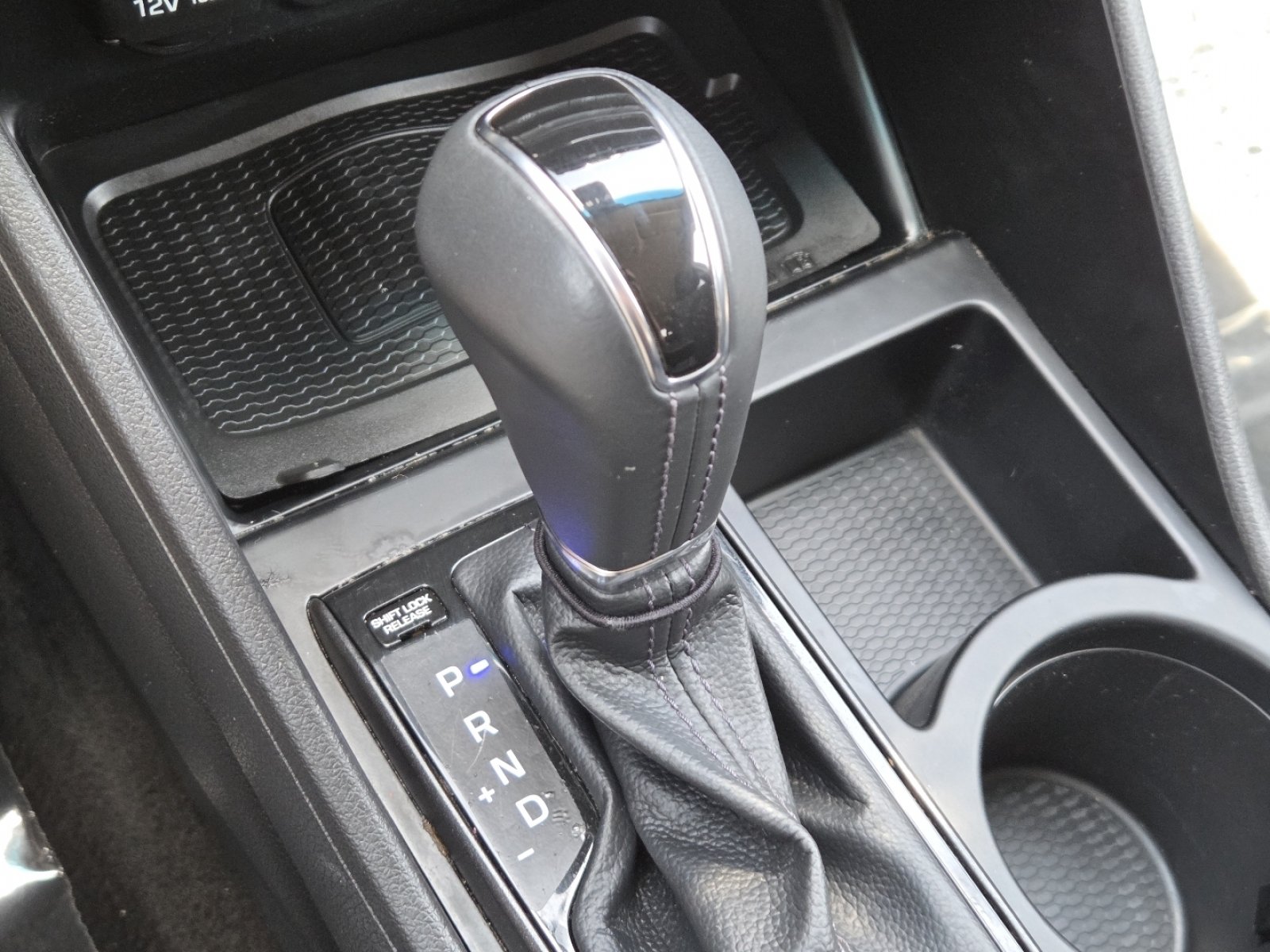 Used 2020 Hyundai Tucson Sport FWD image 31