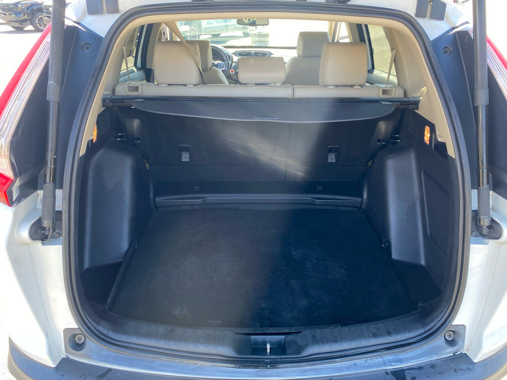 Used 2019 Honda CR-V Touring image 9