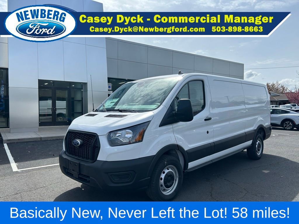Used 2024 Ford Transit 250 Low Roof RWD image 3