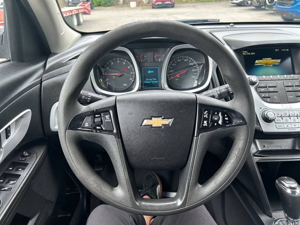 Used 2017 Chevrolet Equinox LS FWD image 22