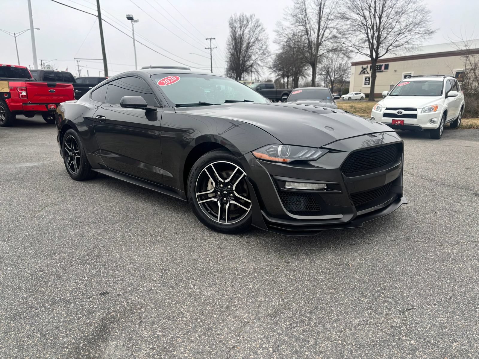 Used 2020 Ford Mustang Coupe w/ Equipment Group 101A RWD image 1