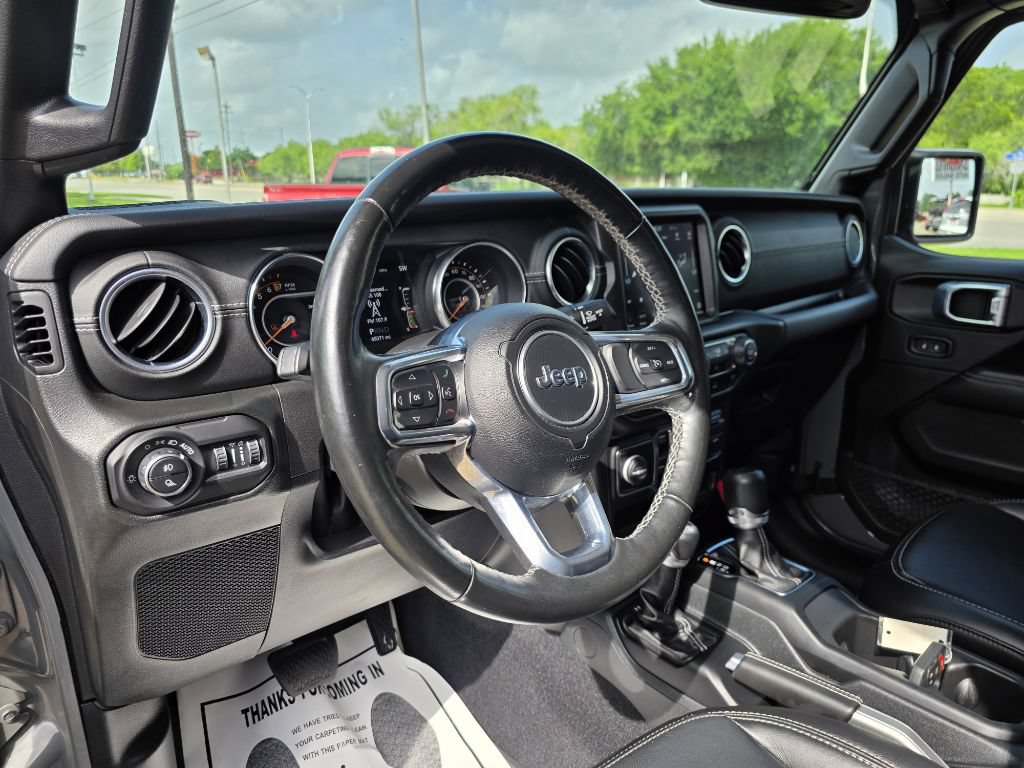 Used 2022 Jeep Gladiator Overland w/ Popular Equipment Package AWD/4WD image 13