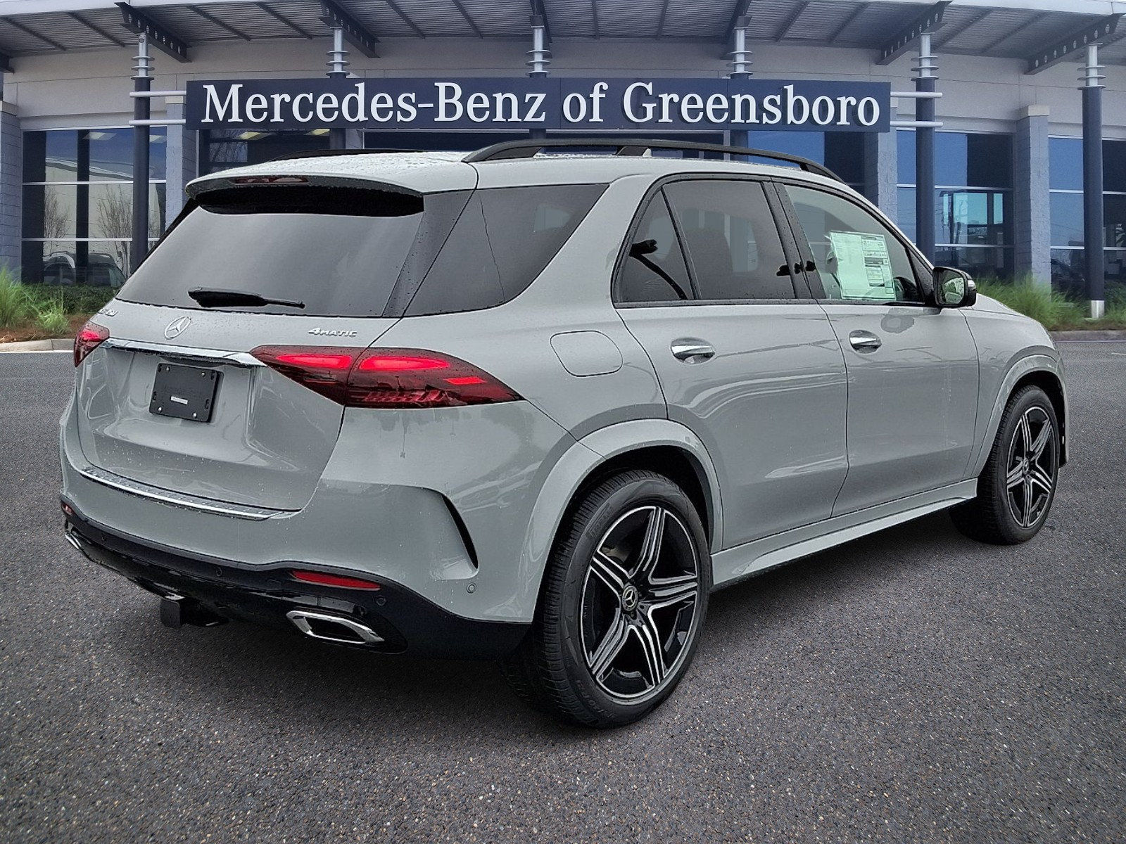 New 2026 Mercedes-Benz GLE 450 4MATIC image 3