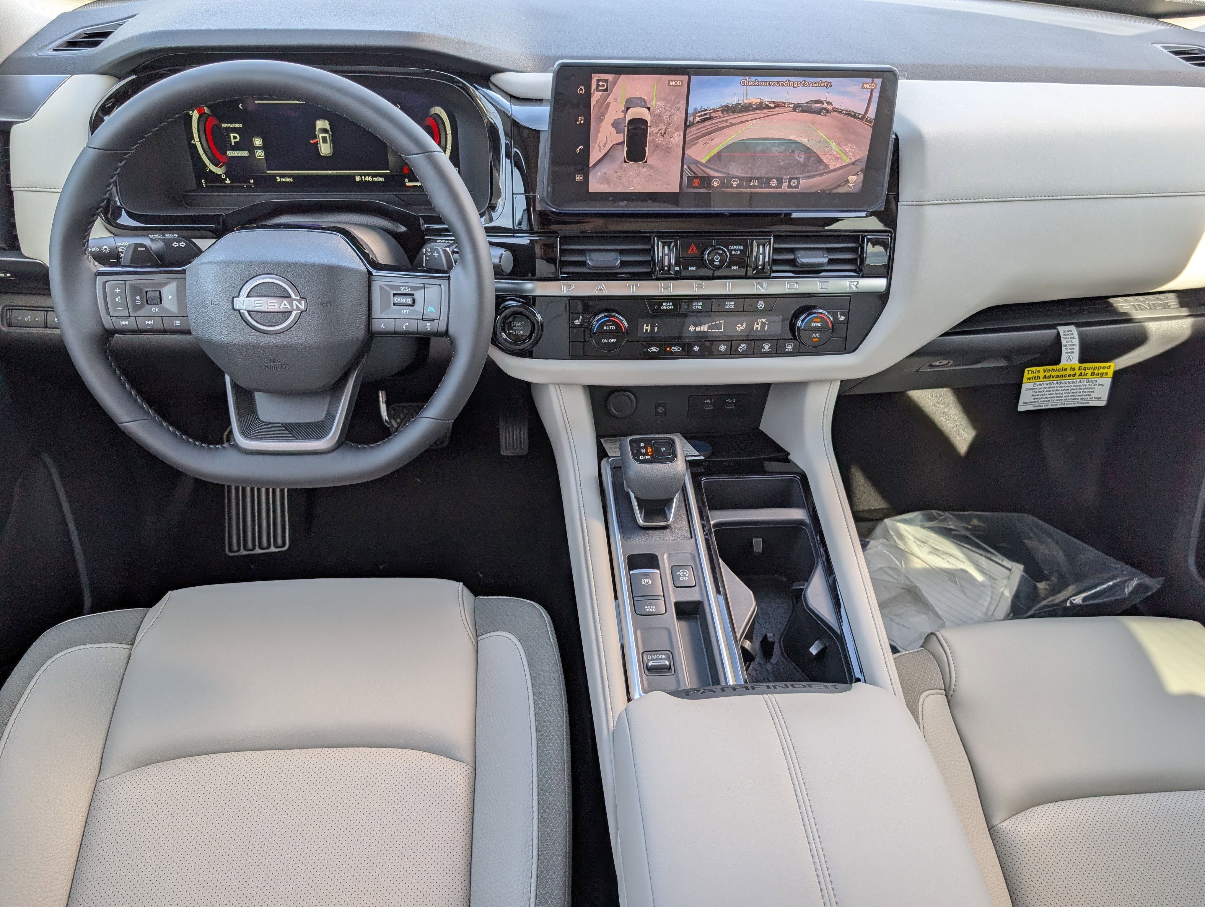 New 2026 Nissan Pathfinder SL FWD image 11
