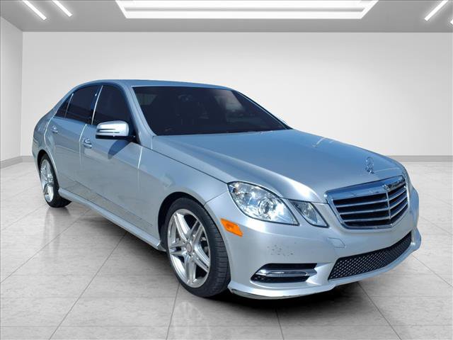 Used 2013 Mercedes-Benz E 350 4MATIC Sedan image 3