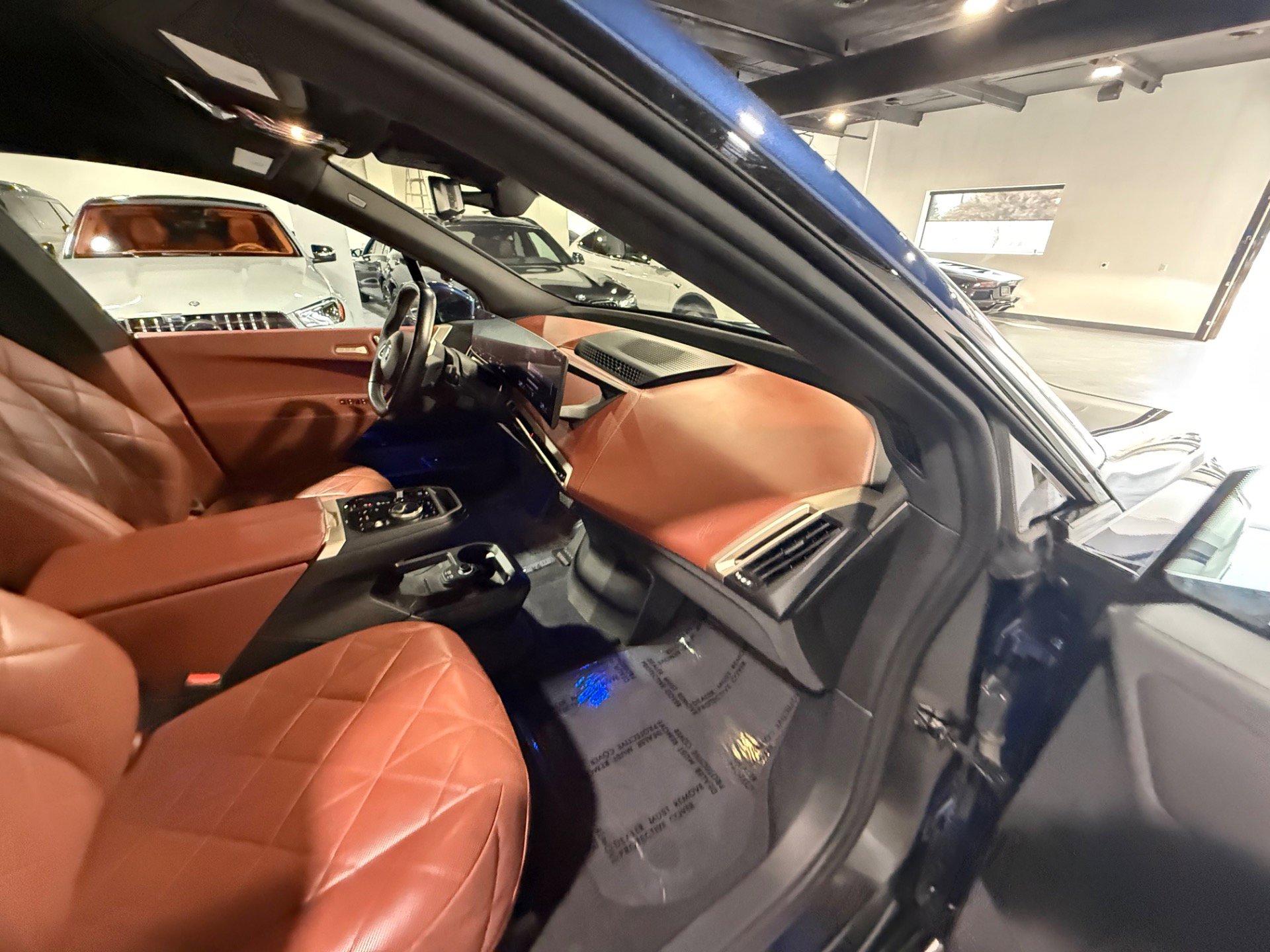 Used 2023 BMW iX xDrive50 w/ Sport Package AWD/4WD image 52