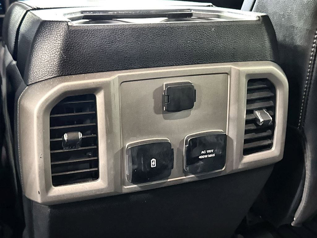 Used 2020 Ford F250 Lariat w/ Lariat Value Package AWD/4WD image 28