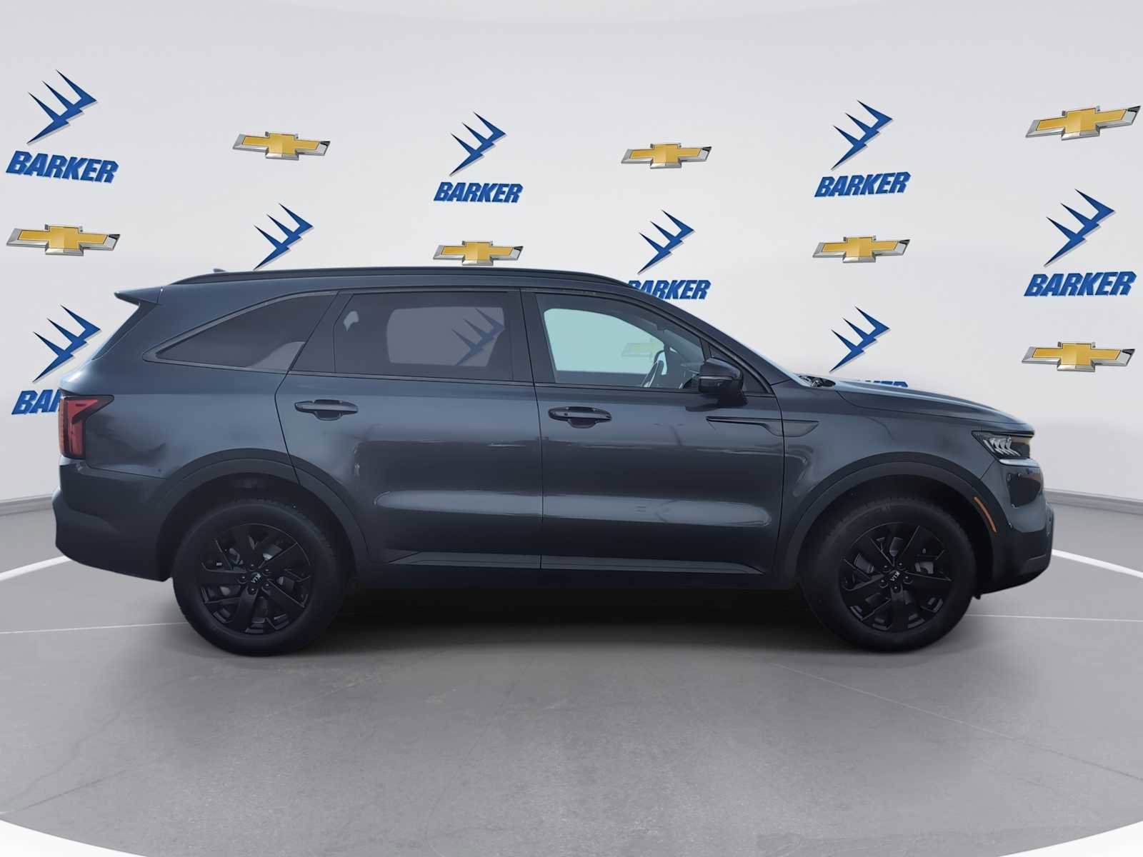 Used 2021 Kia Sorento S w/ Panoramic Sunroof Package image 9