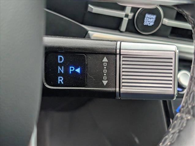 Used 2025 Hyundai Santa Fe SEL image 11