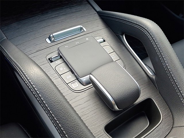 Used 2025 Mercedes-Benz GLE 350 4MATIC image 16