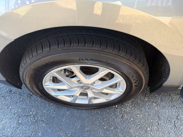 Used 2024 Chevrolet Equinox LT AWD/4WD image 18