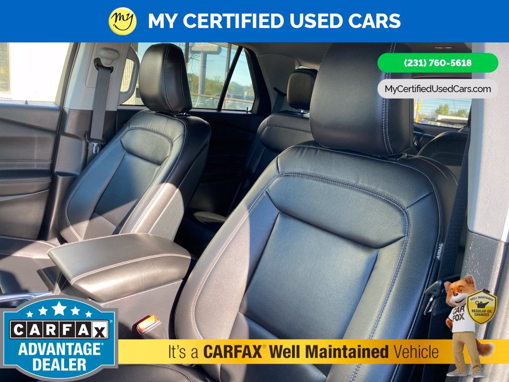 Used 2020 Ford Explorer XLT w/ Equipment Group 202A AWD/4WD image 17