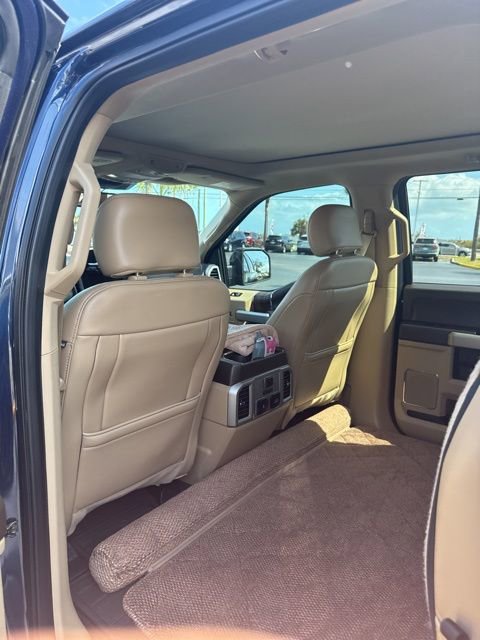 Used 2020 Ford F150 Lariat w/ Equipment Group 502A Luxury image 8