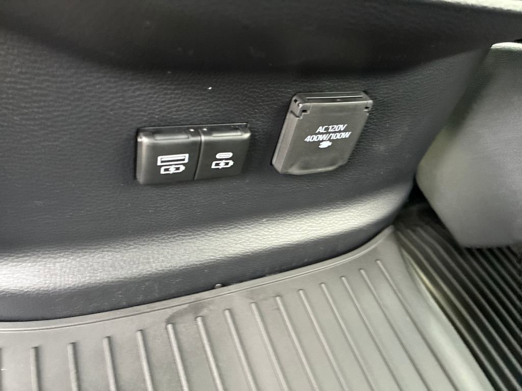 New 2026 Toyota Tundra Limited image 39