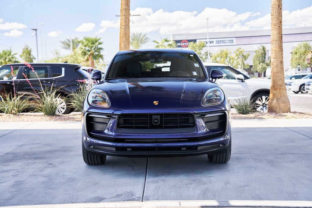 Used 2024 Porsche Macan image 6