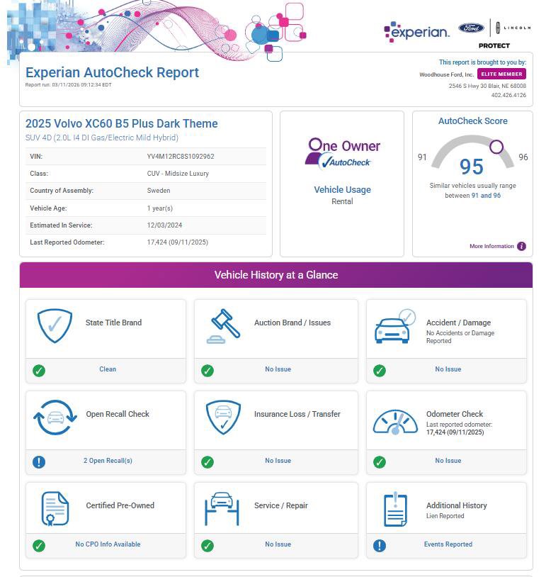 Used 2025 Volvo XC60 B5 Plus image 21