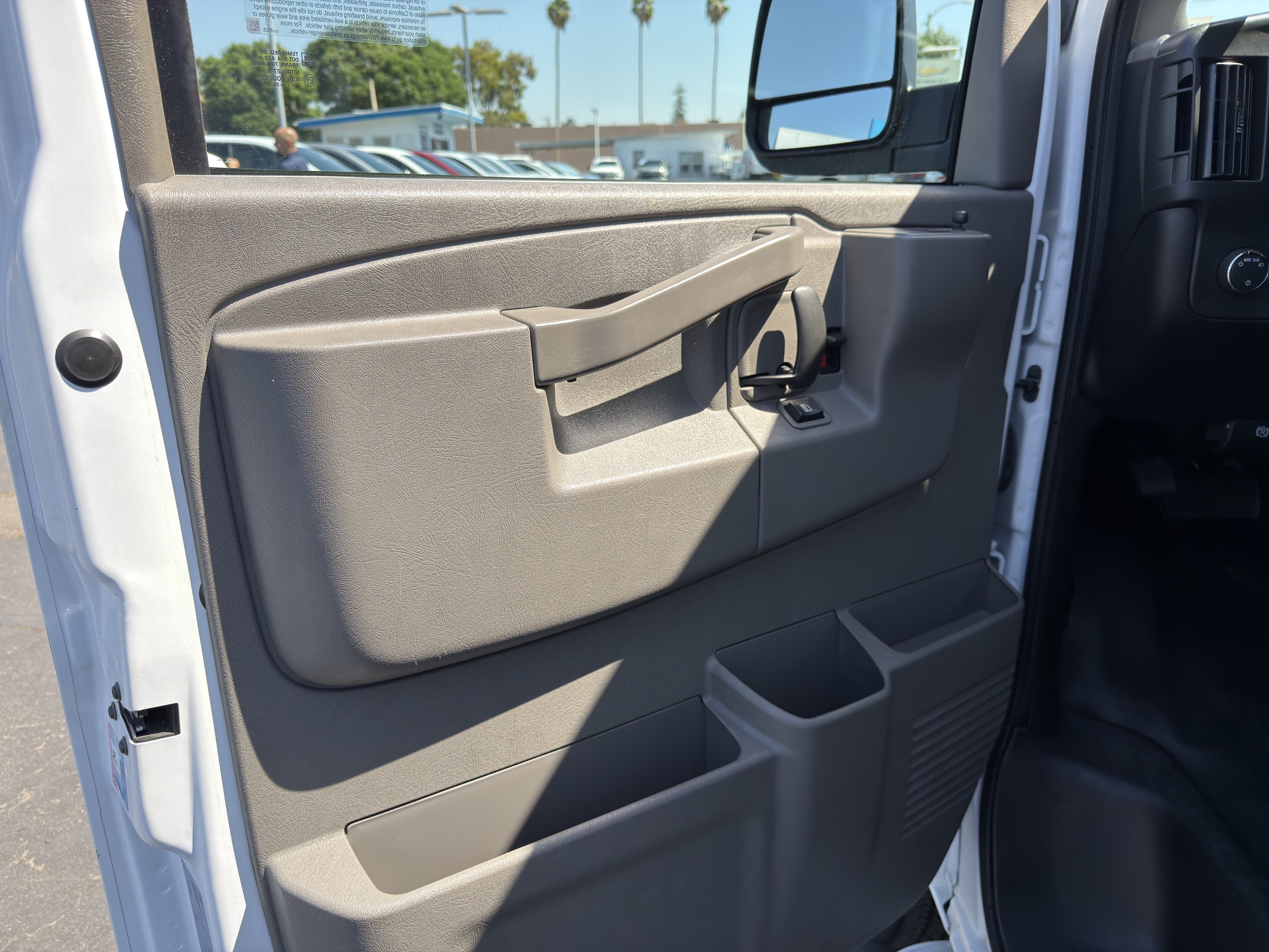 Used 2025 GMC Savana 2500 w/ Driver Convenience Package RWD image 23