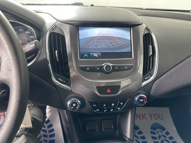 Used 2017 Chevrolet Cruze LT image 28