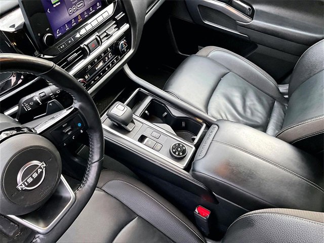 Used 2023 Nissan Pathfinder SL w/ Cargo Package image 15