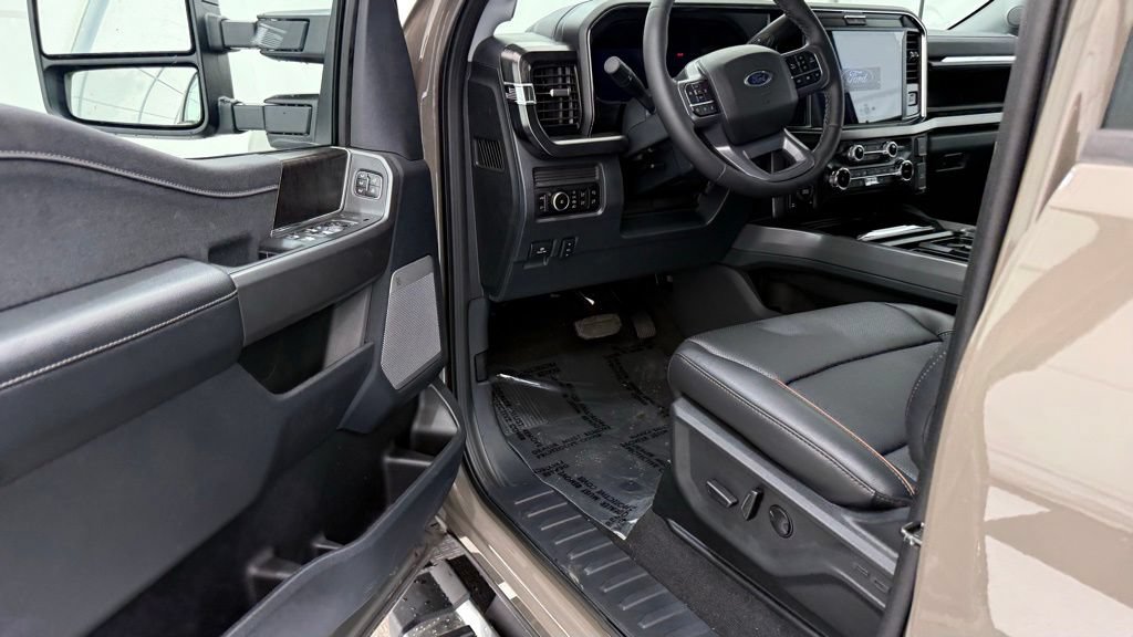 New 2026 Ford F350 Lariat AWD/4WD image 32