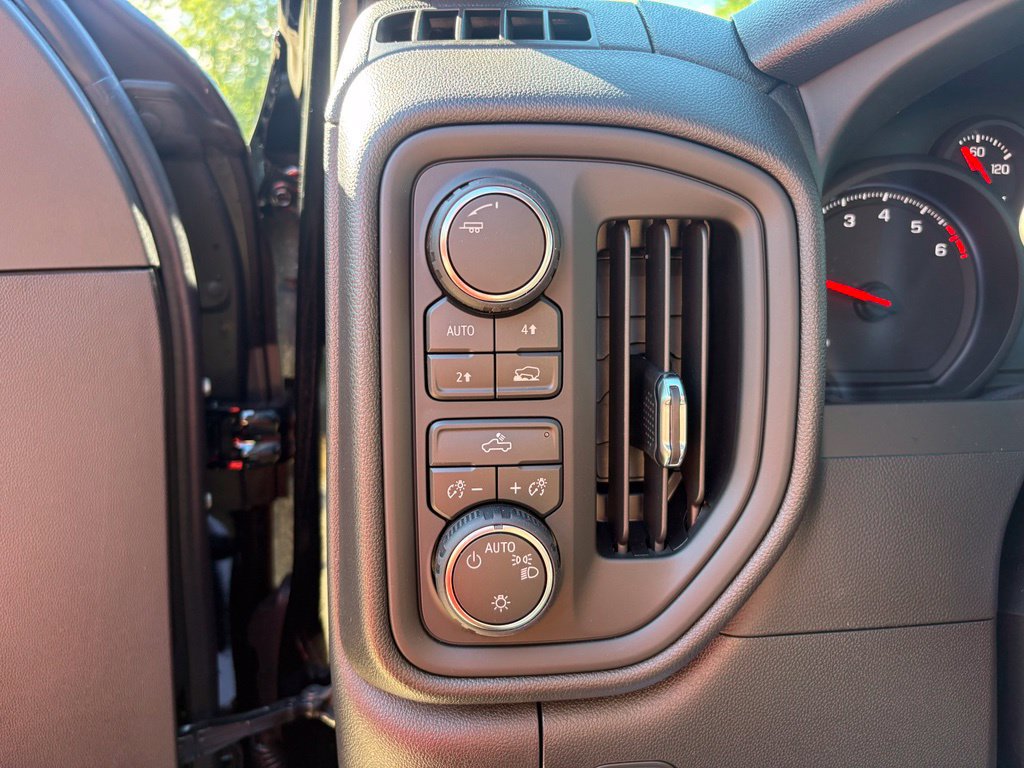 New 2026 Chevrolet Silverado 1500 Custom AWD/4WD image 3