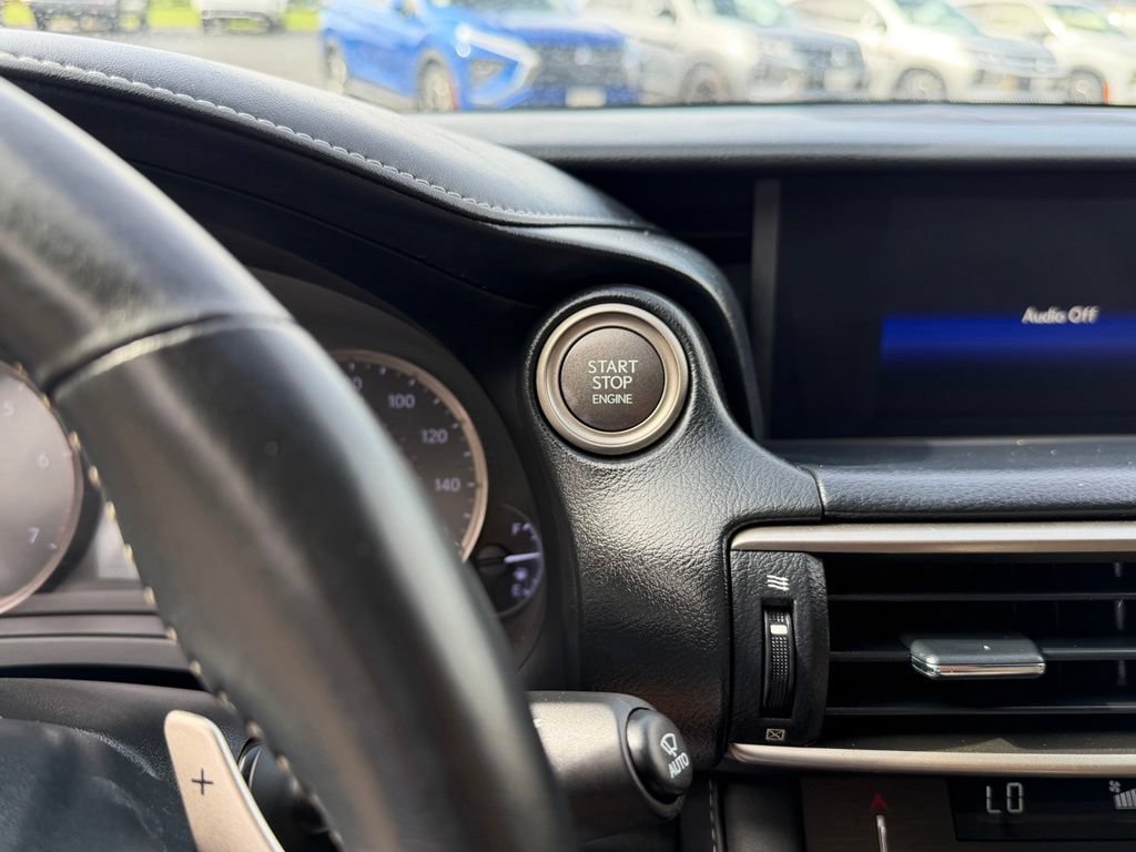 Used 2019 Lexus IS 300 w/ Premium Package RWD image 27