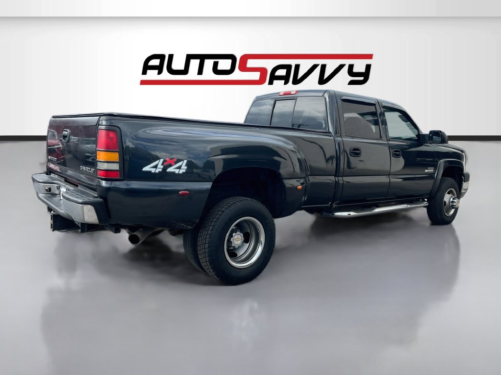 Used 2004 Chevrolet Silverado 3500 LT w/ Heavy-Duty Power Package AWD/4WD image 7