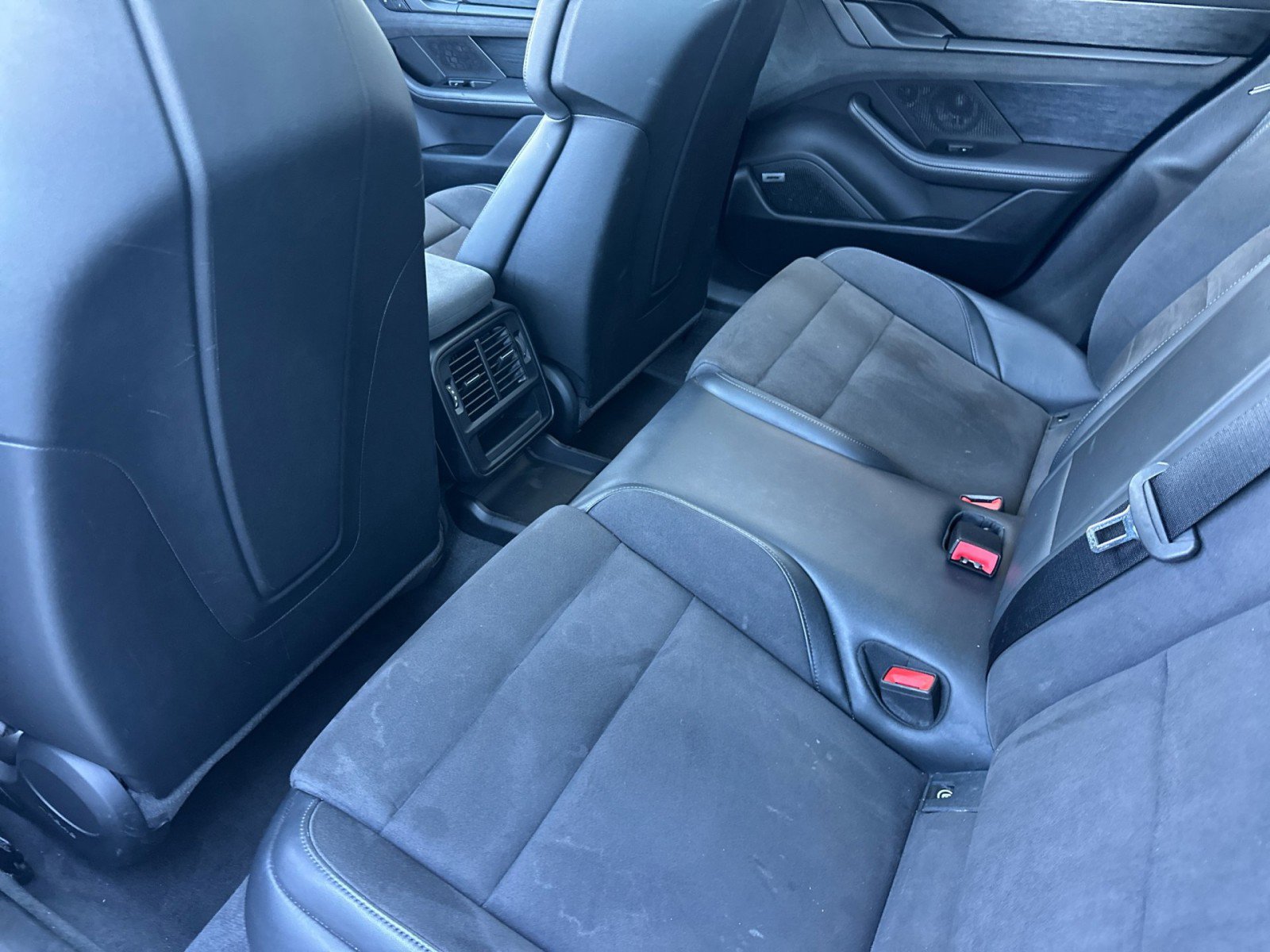 Certified 2022 Porsche Taycan GTS image 13