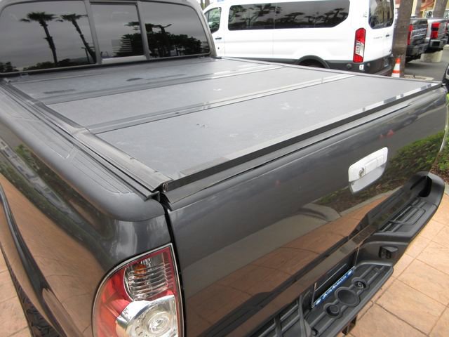 Used 2015 Toyota Tacoma PreRunner w/ SR5 Package RWD image 26