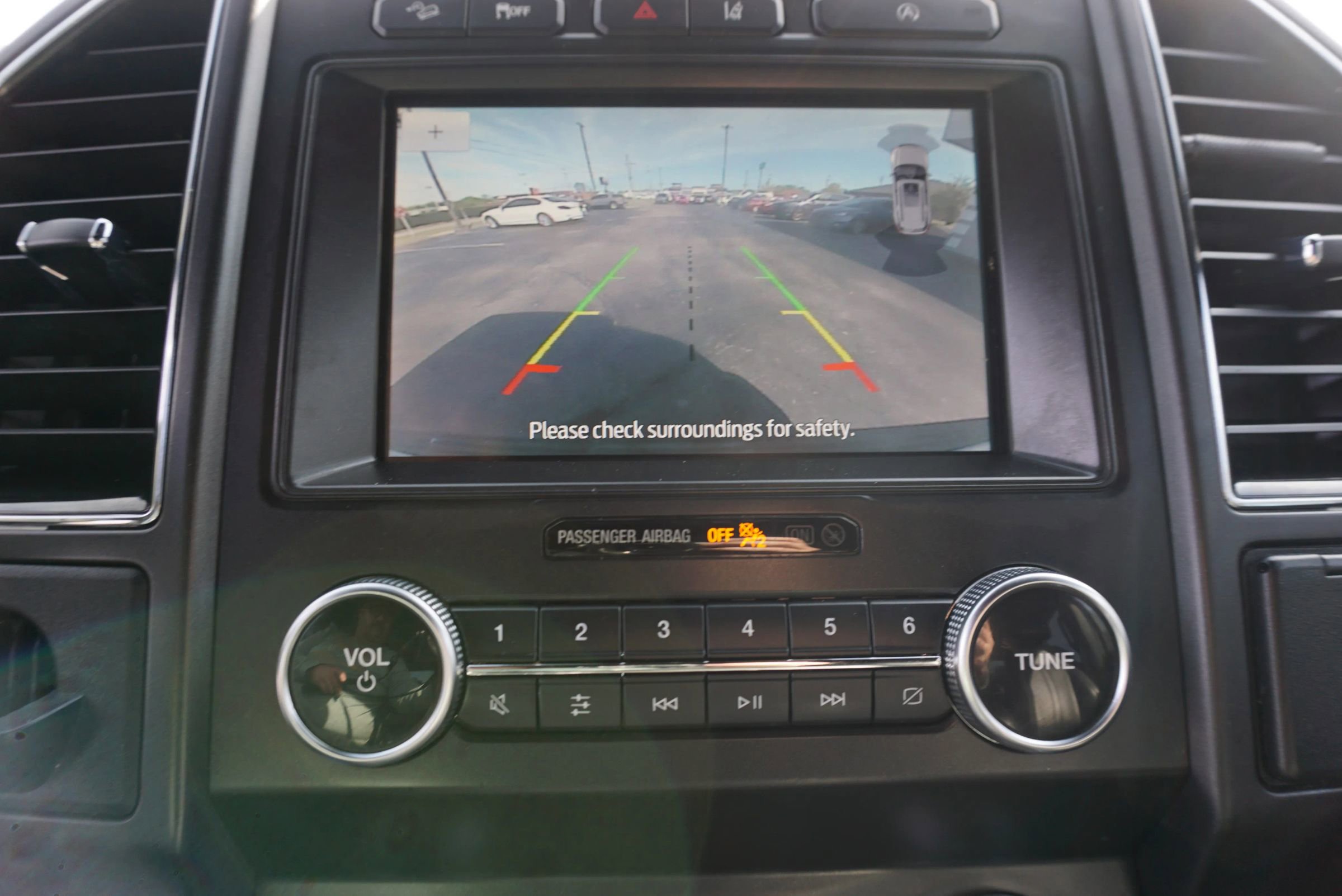 Used 2021 Ford Expedition Max Limited image 34