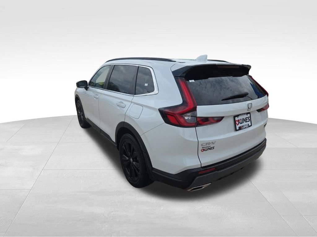 Used 2025 Honda CR-V Sport Touring image 8