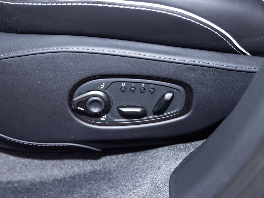 New 2025 Aston Martin DBX 707 image 20