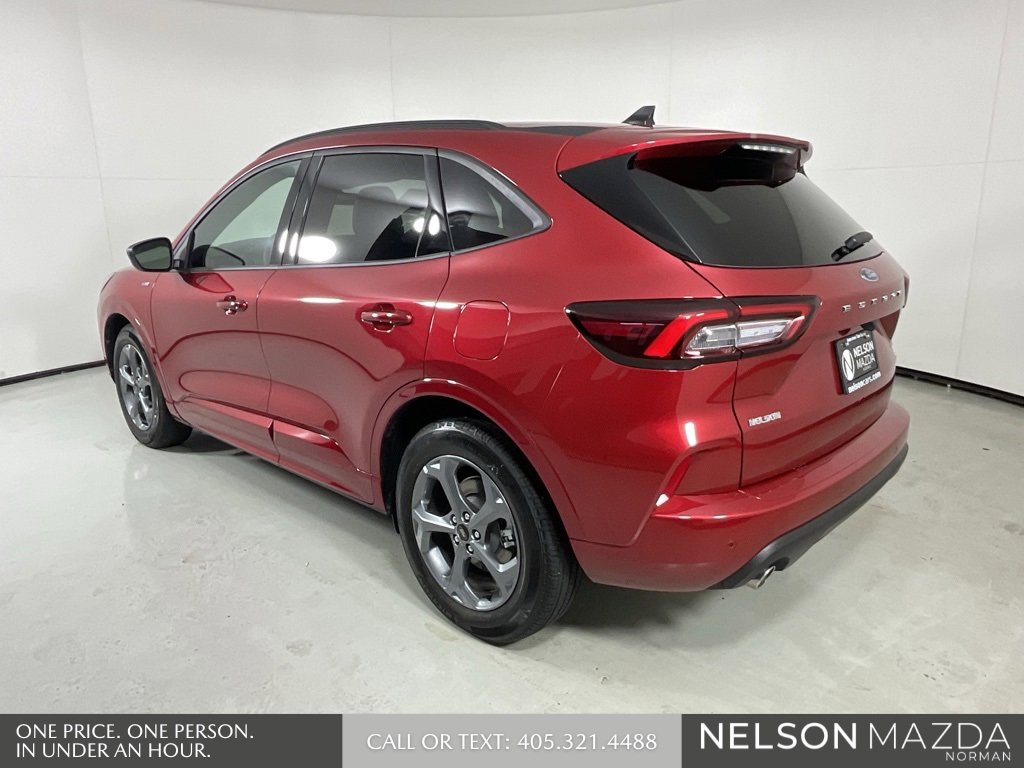 Used 2024 Ford Escape ST-Line w/ Tech Pack #1 image 6