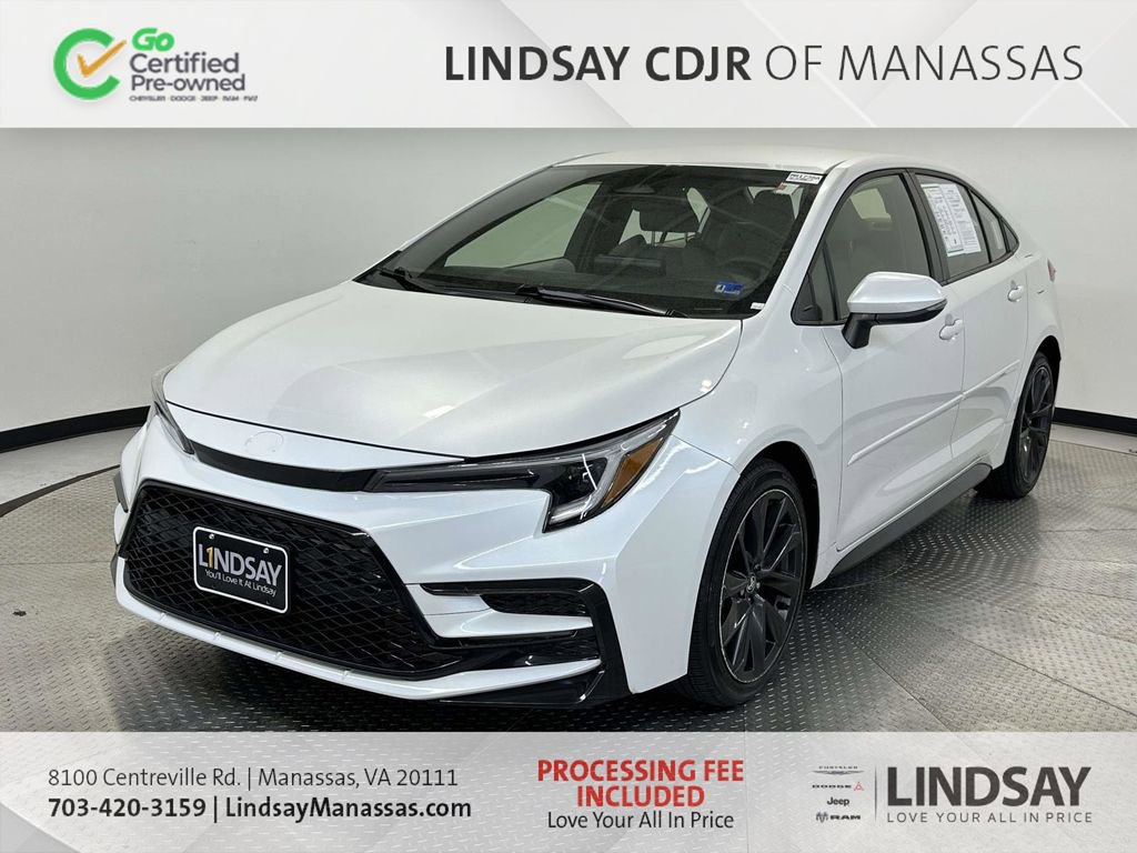 Used 2023 Toyota Corolla SE image 4