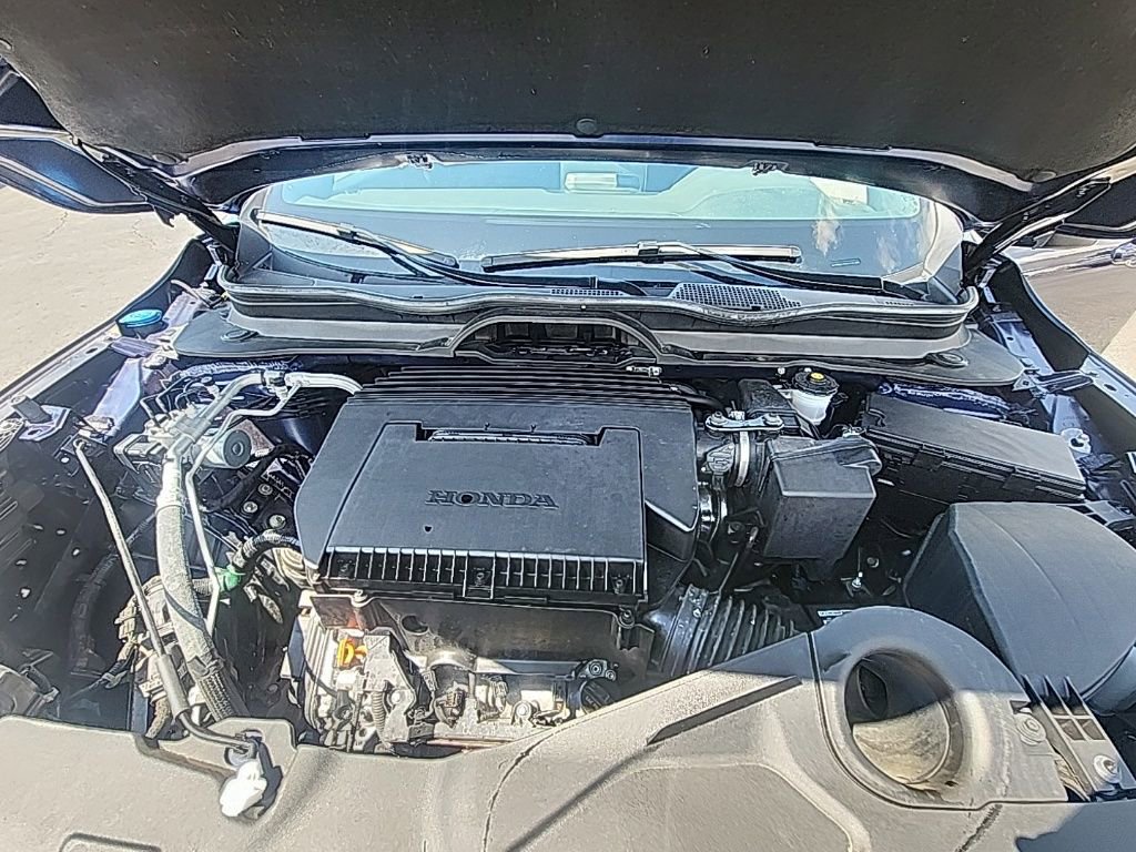 Certified 2025 Honda Pilot Sport image 12