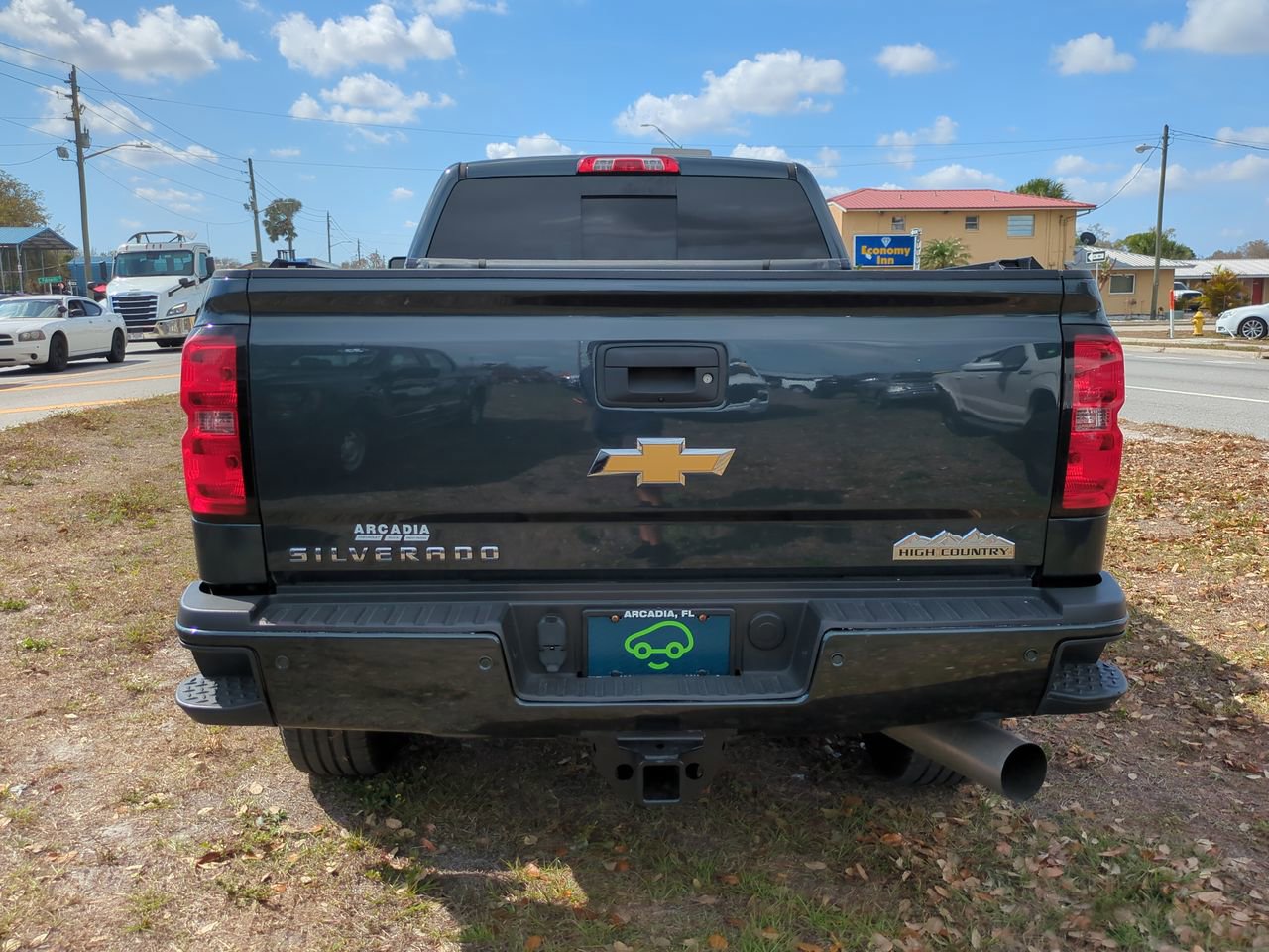 Used 2019 Chevrolet Silverado 3500 High Country w/ Duramax Plus Package AWD/4WD image 5