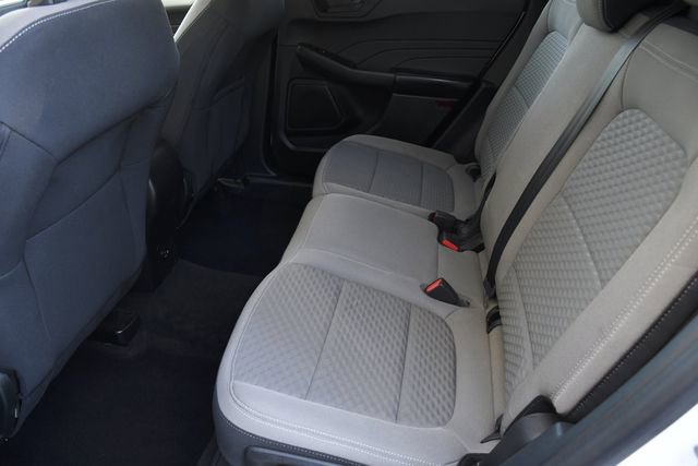 Used 2022 Ford Escape SE image 23
