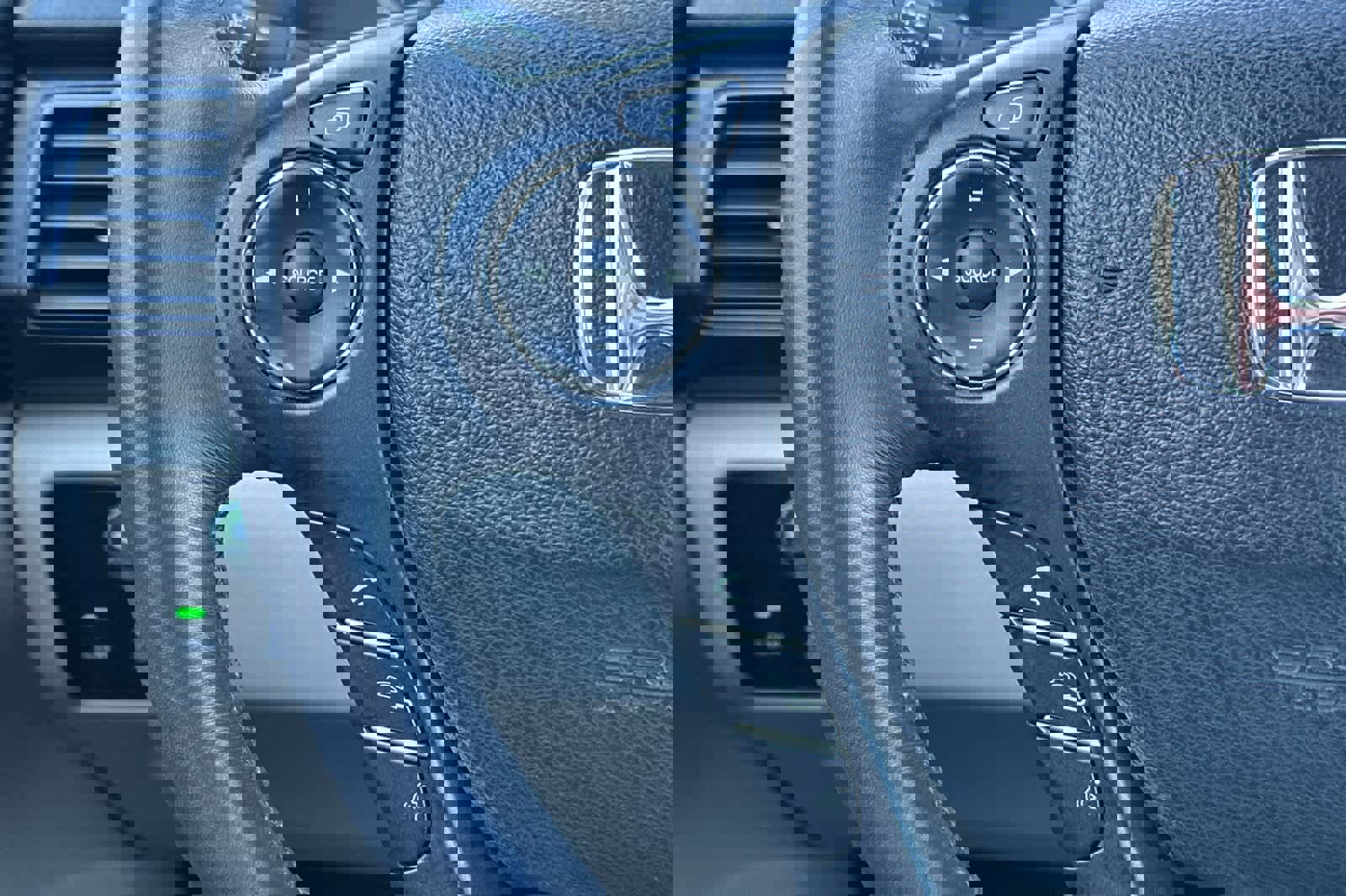 Used 2014 Honda Accord Touring image 25