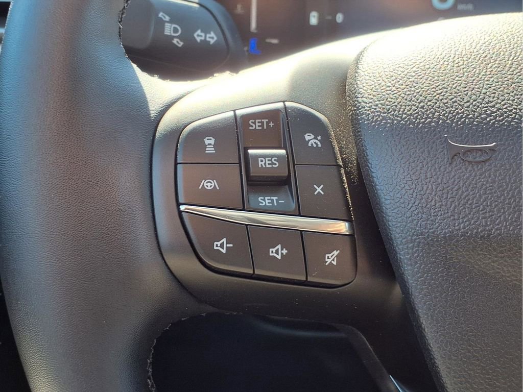 New 2026 Ford Maverick Lariat w/ 4K Tow Package image 13