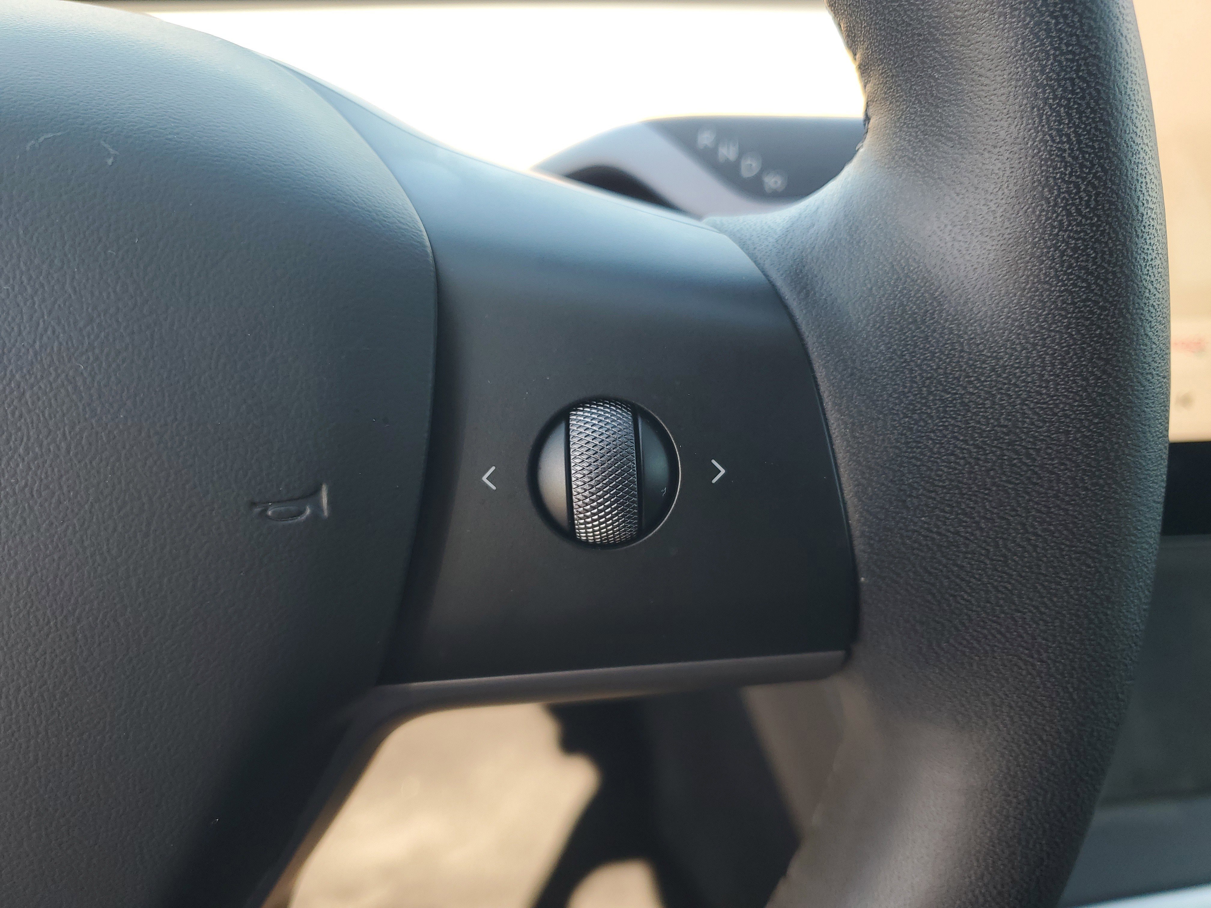 Used 2023 Tesla Model 3 Standard Range image 20