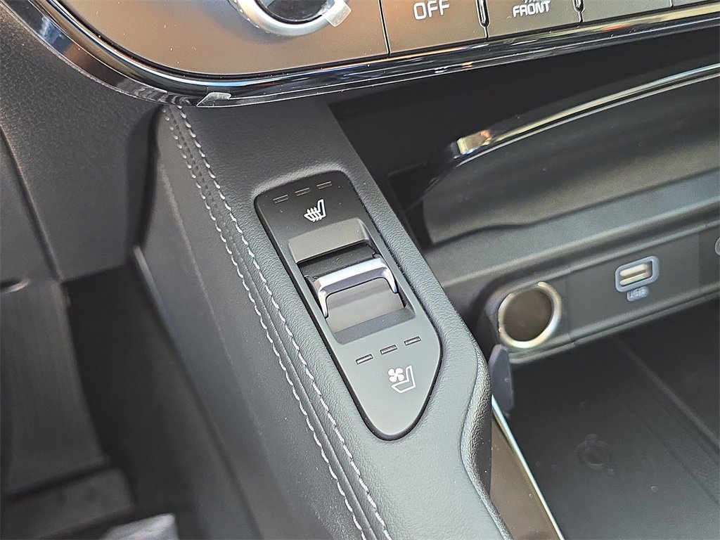 New 2025 Kia Telluride EX image 30