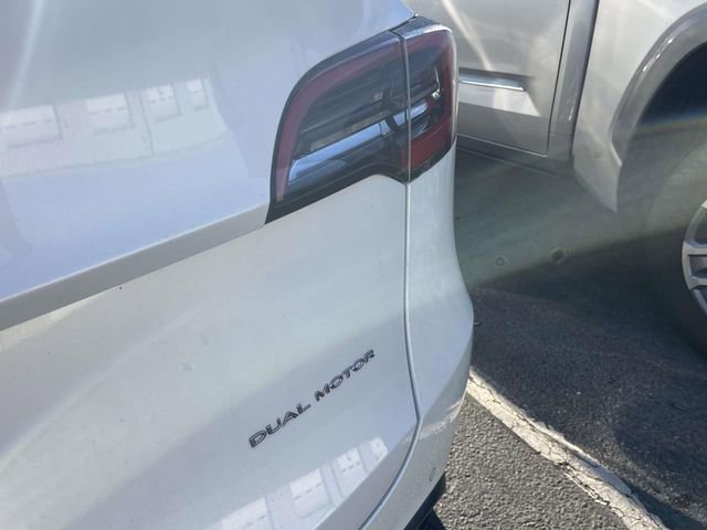 Used 2021 Tesla Model Y Long Range AWD/4WD image 10