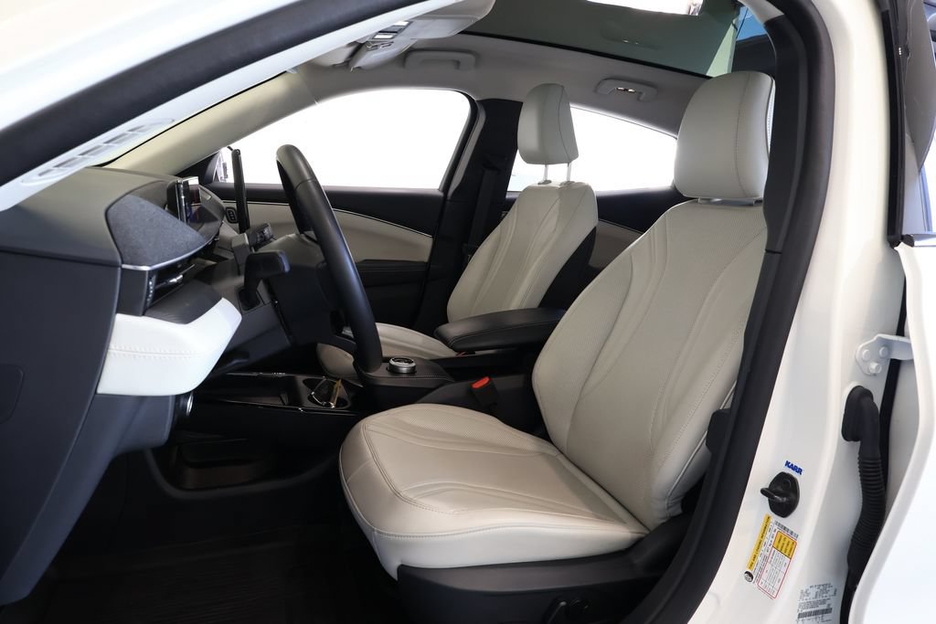 Used 2024 Ford Mustang Mach-E Premium RWD image 21