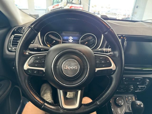 Used 2020 Jeep Compass Limited AWD/4WD image 31