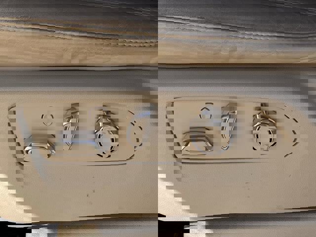 Certified 2022 Cadillac Escalade ESV Premium Luxury Platinum w/ Heavy-Duty Trailer Package image 26