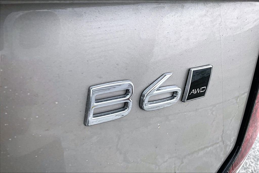 New 2026 Volvo XC90 B6 Plus w/ Protection Package Premier image 9