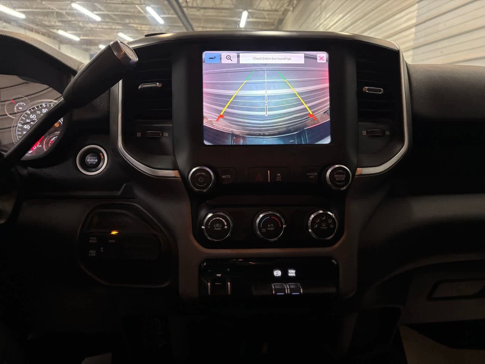 Used 2022 RAM 2500 Big Horn AWD/4WD image 19