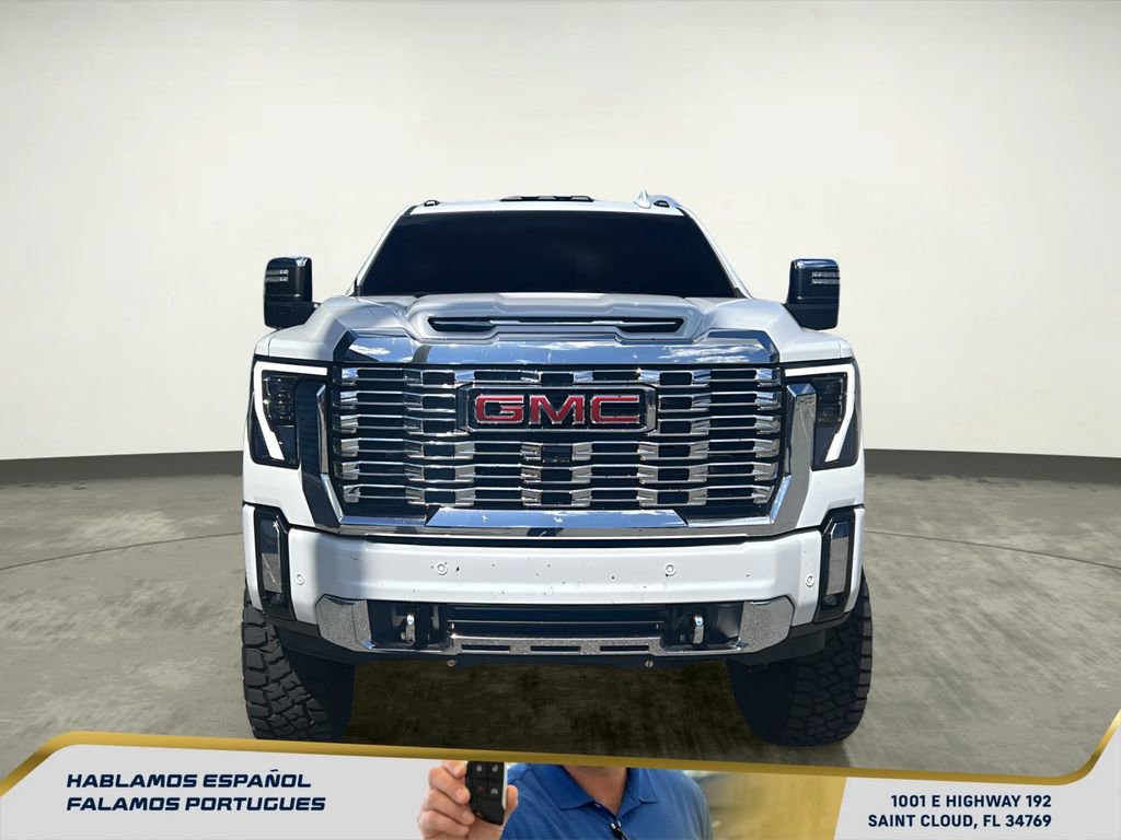 Used 2025 GMC Sierra 3500 Denali w/ Denali Reserve Package AWD/4WD image 9