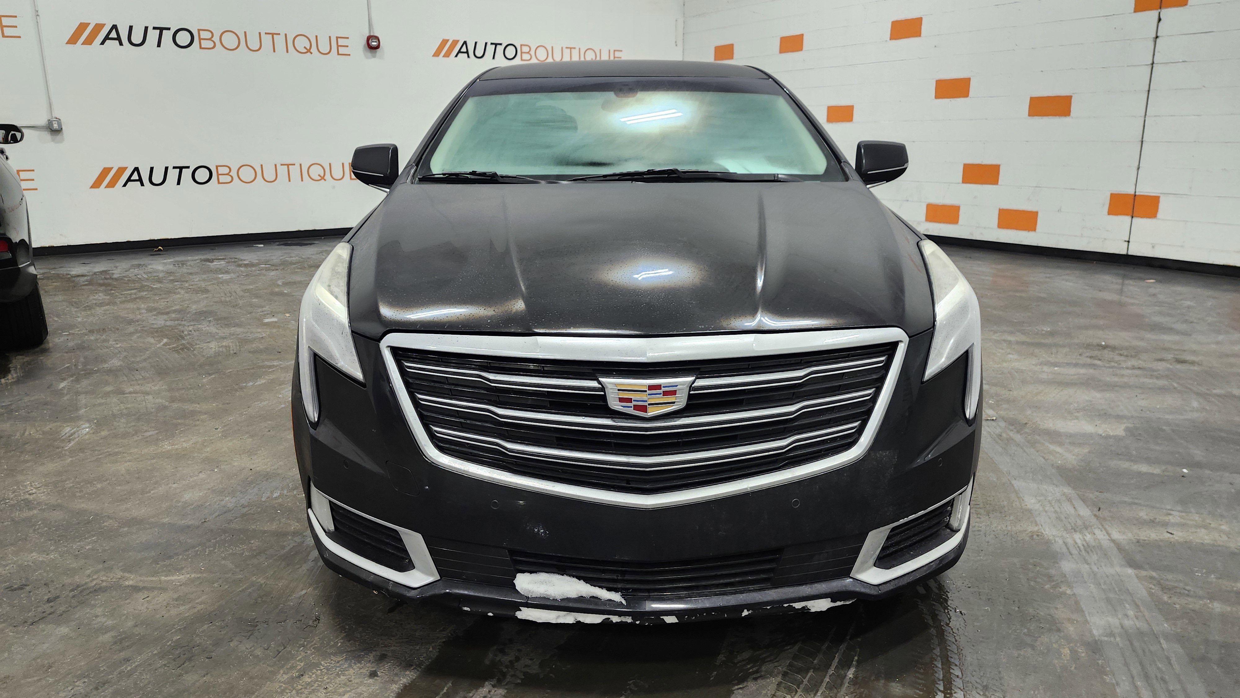 Used 2019 Cadillac XTS Luxury image 10